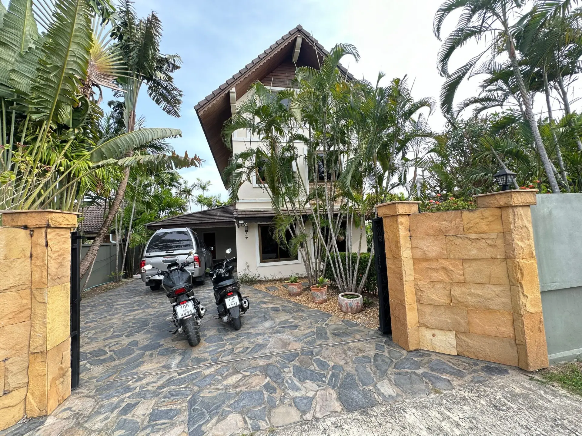 WhatsApp Image 2024-04-23 at 4.21.59 PM