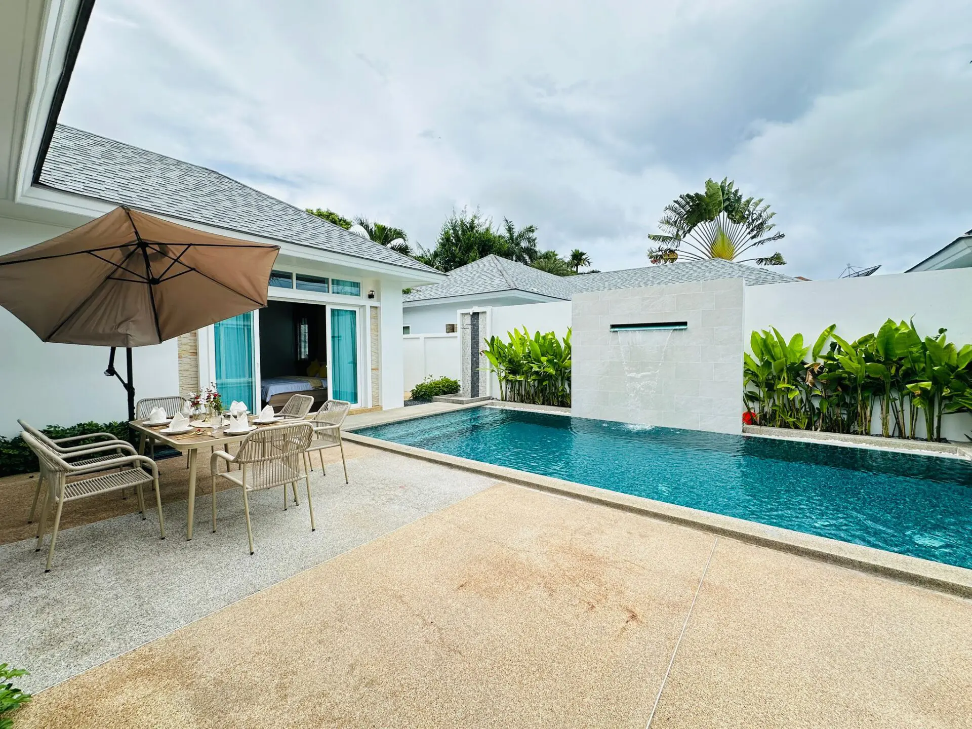 WhatsApp Image 2024-10-15 at 4.03.12 PM