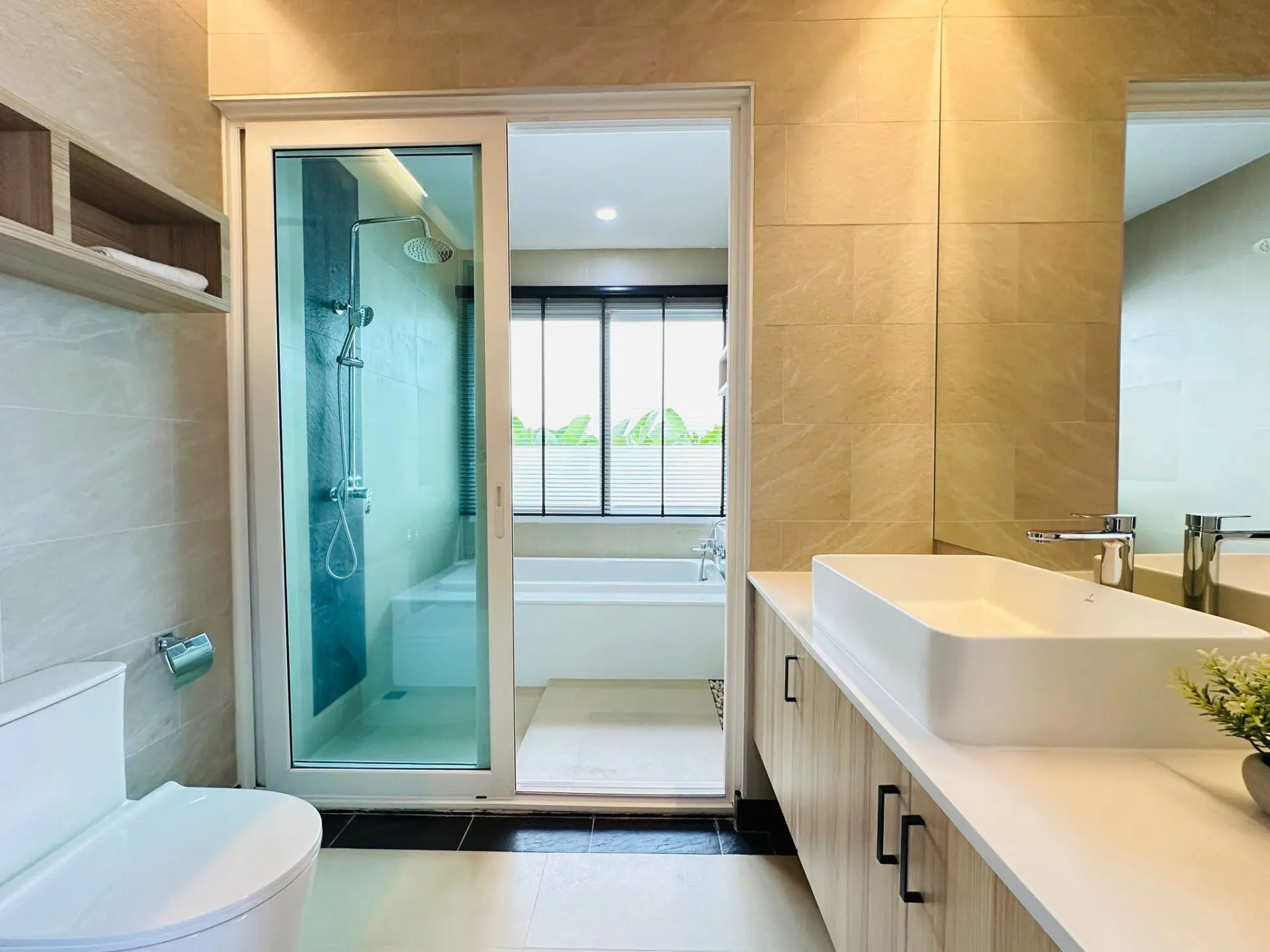 WhatsApp Image 2024-10-15 at 4.03.18 PM (1)