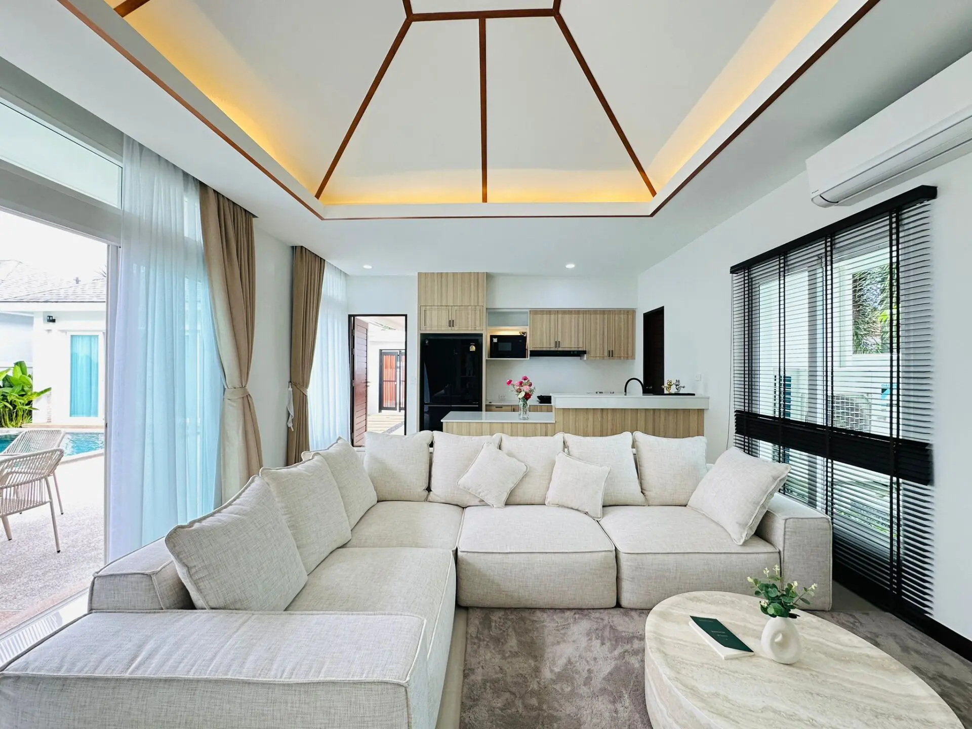 WhatsApp Image 2024-10-15 at 4.03.22 PM (1)