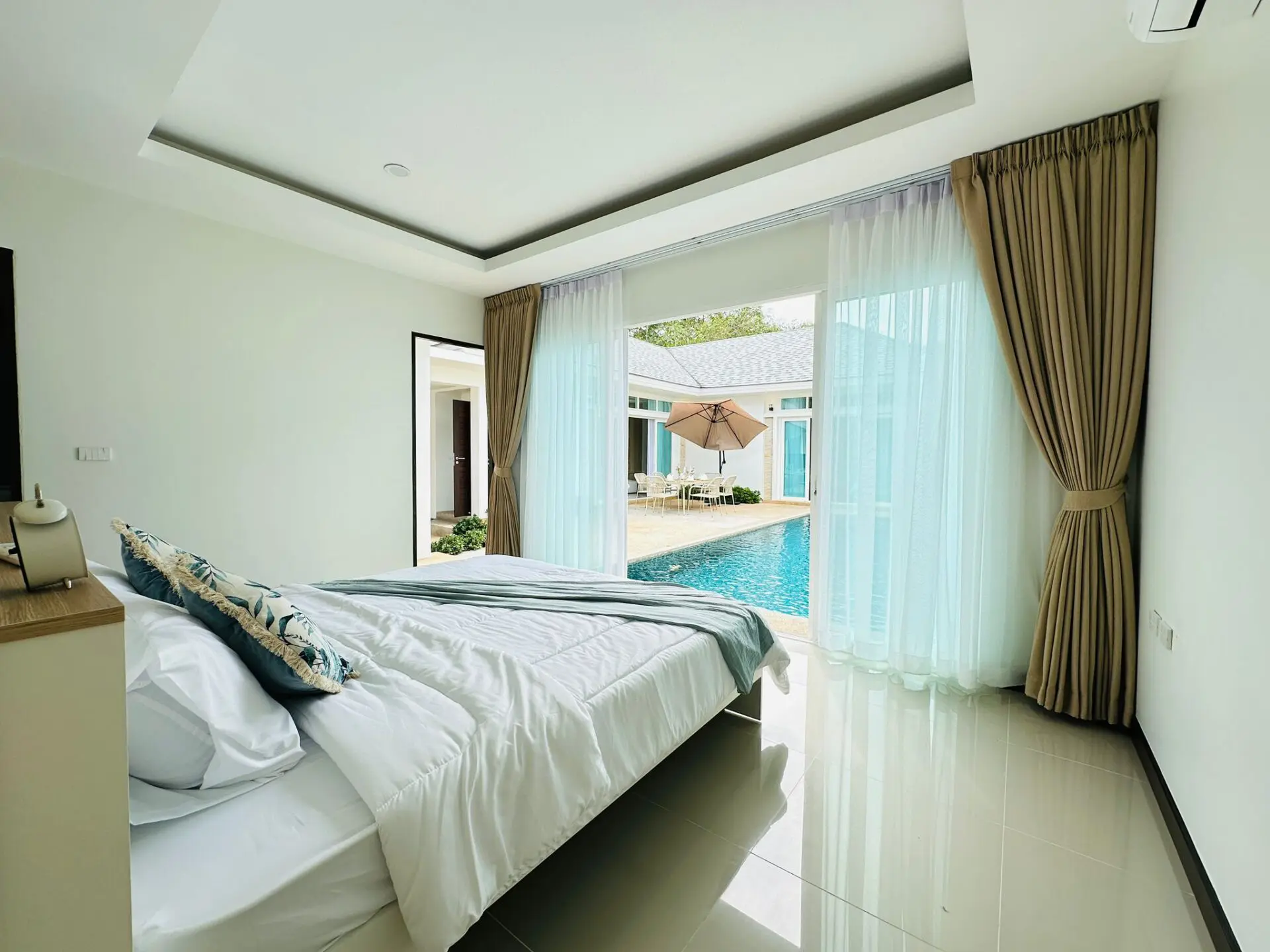 WhatsApp Image 2024-10-15 at 4.03.22 PM