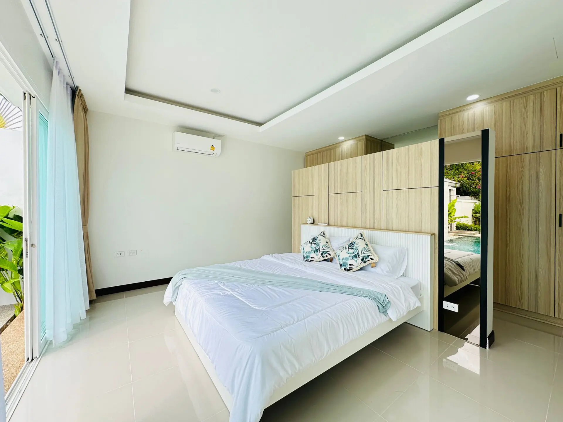 WhatsApp Image 2024-10-15 at 4.03.27 PM (1)