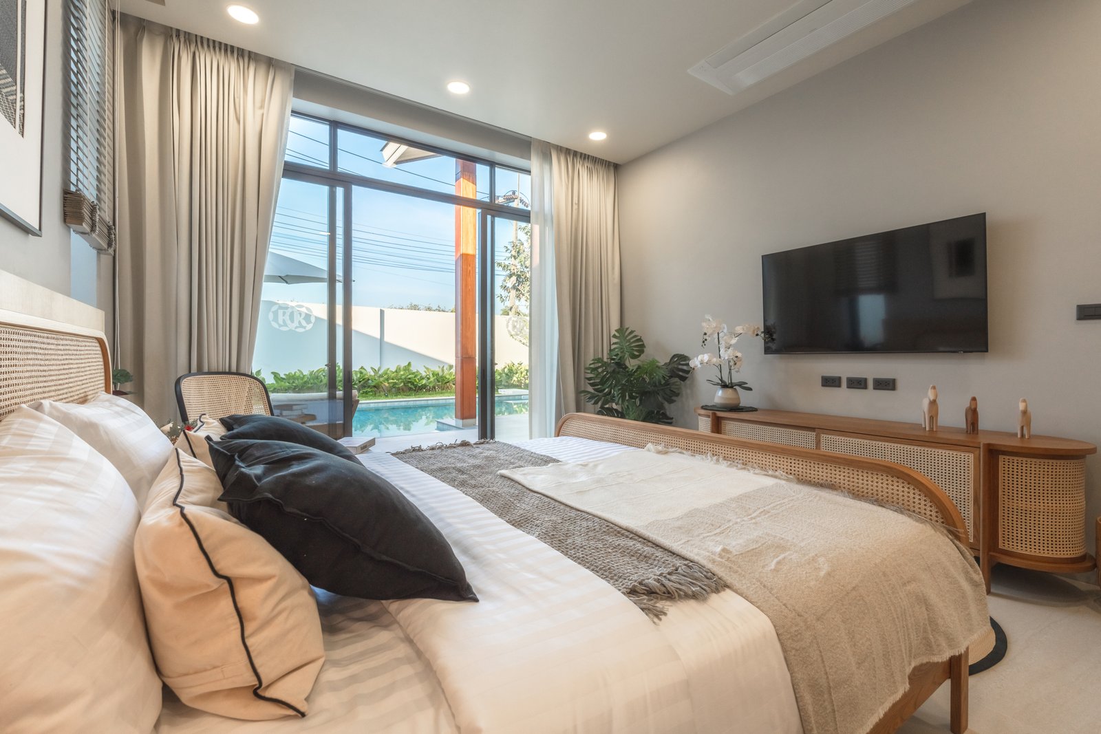 15-Bedroom 3