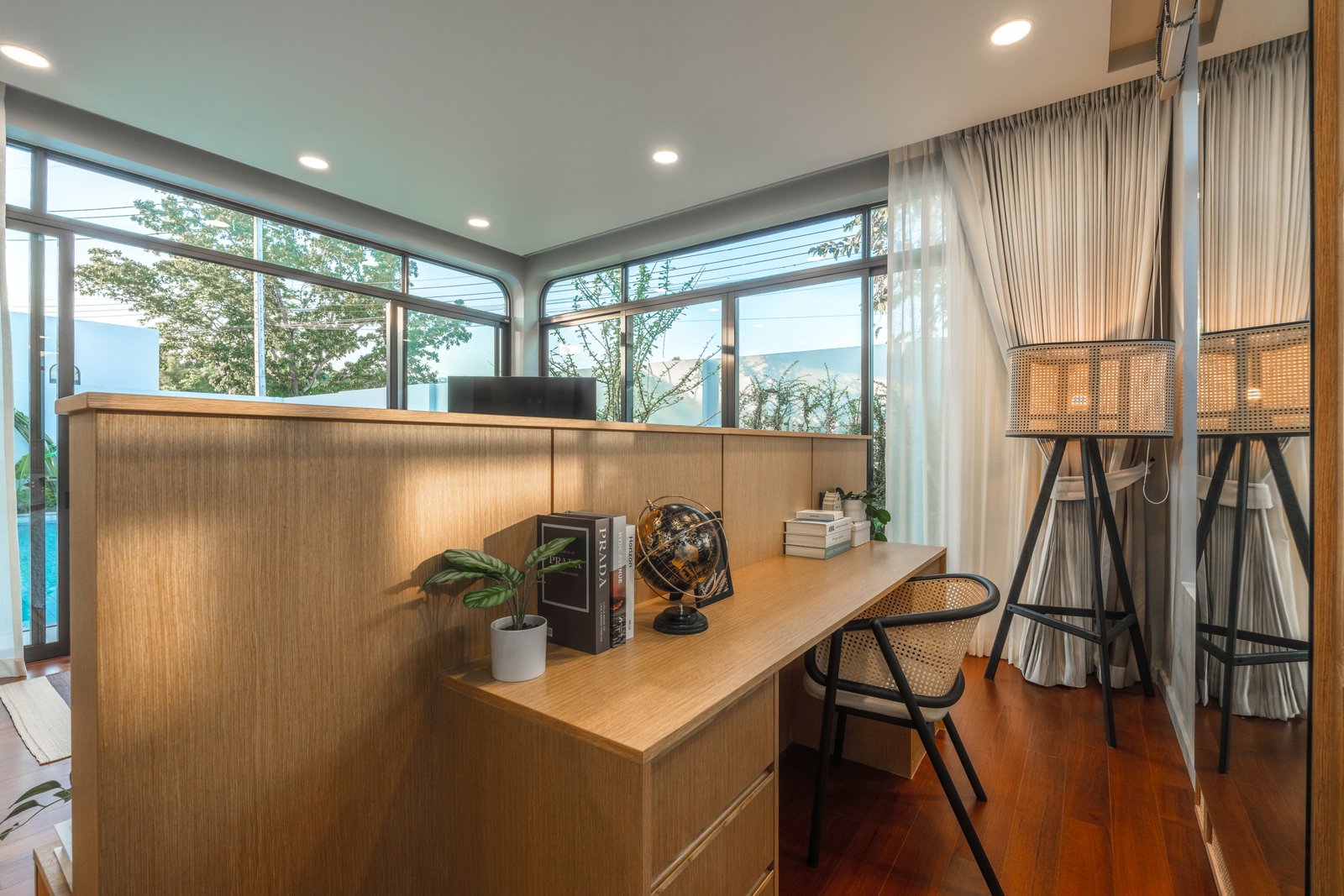 22-Master Bedroom (1)