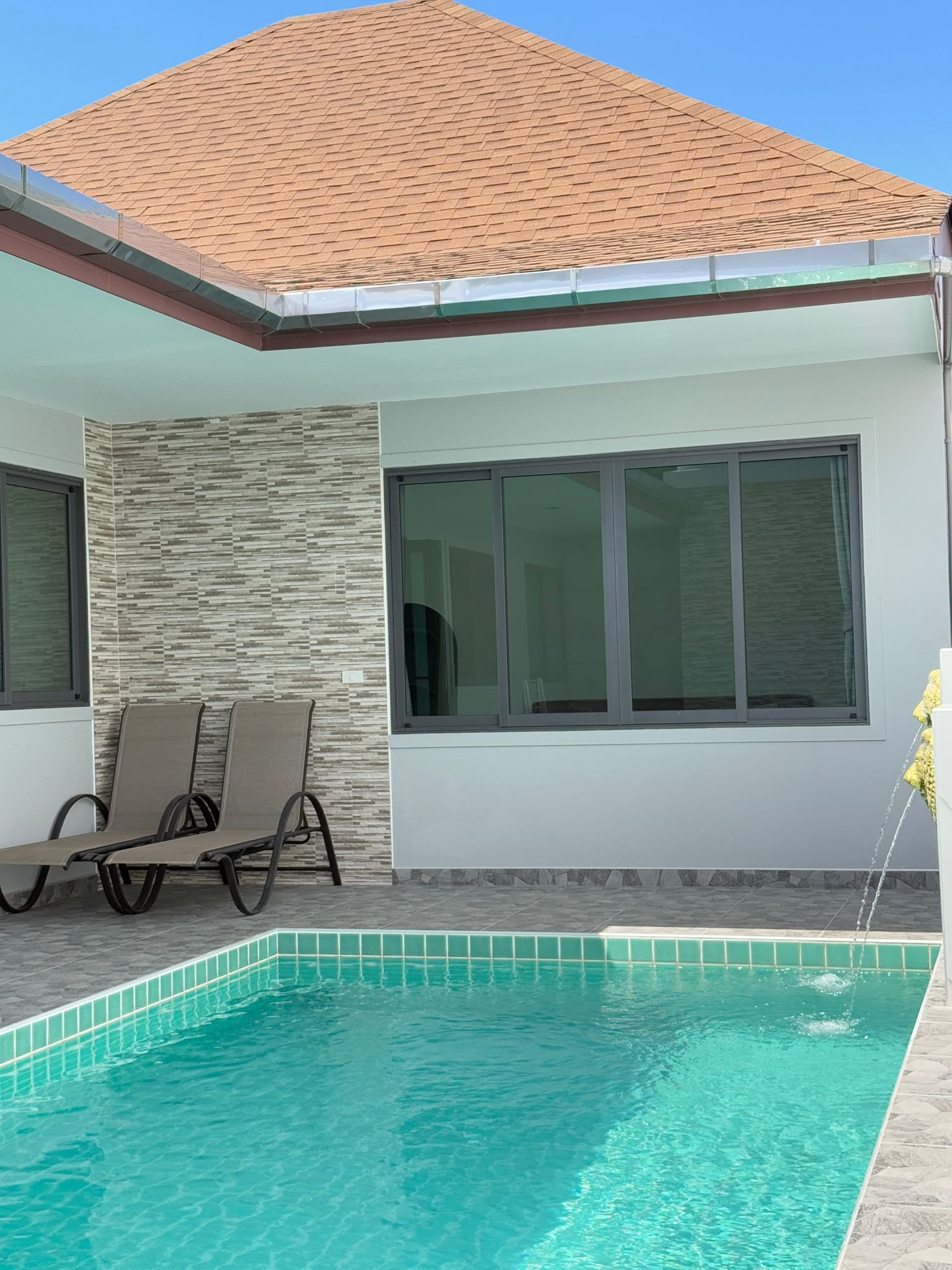 4d5c8df3-0391-45ef-9a1a-21a33c1dc1e4