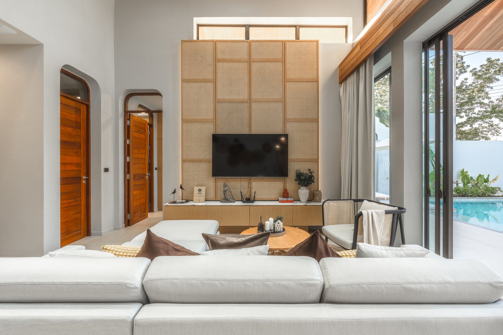 6-Living area