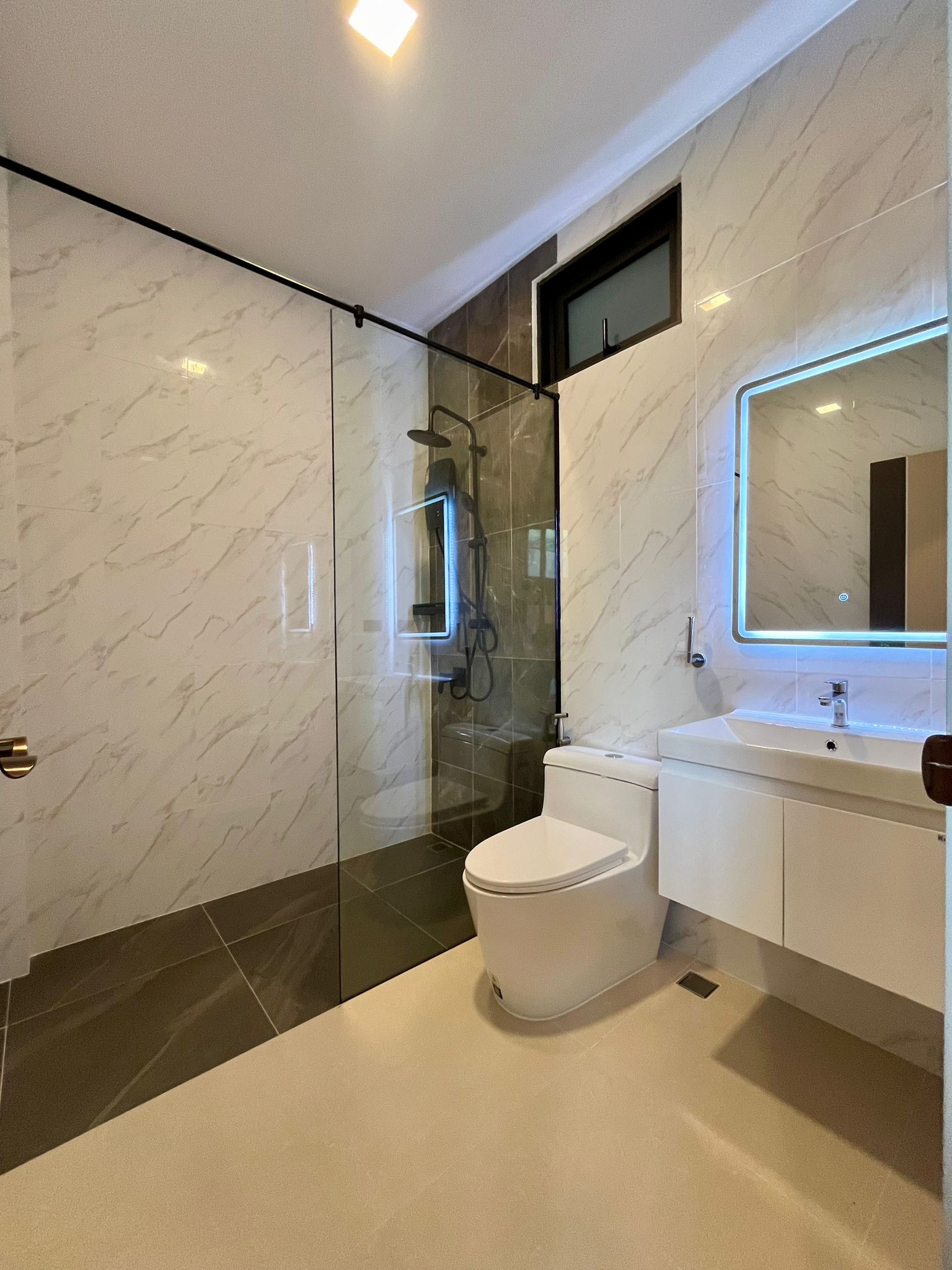 WhatsApp Image 2026-01-02 at 094.00