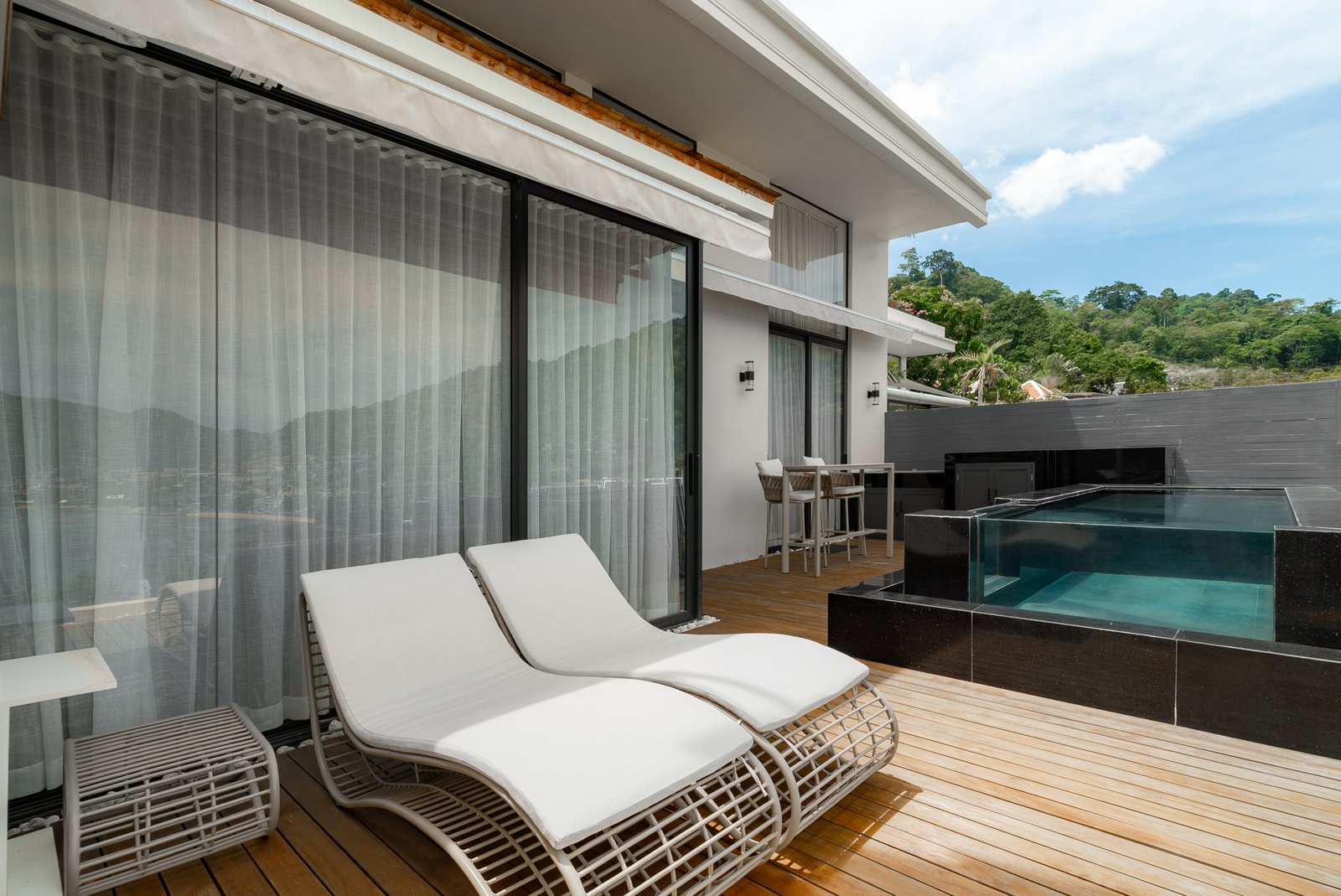 ULTRA-LUXURY DUPLEX PENTHOUSE FOR SALE | PATONG, PHUKET | 29,900,000 THB Indochine Resort & Villas, Patong Hill | Foreign Freehold Ownership