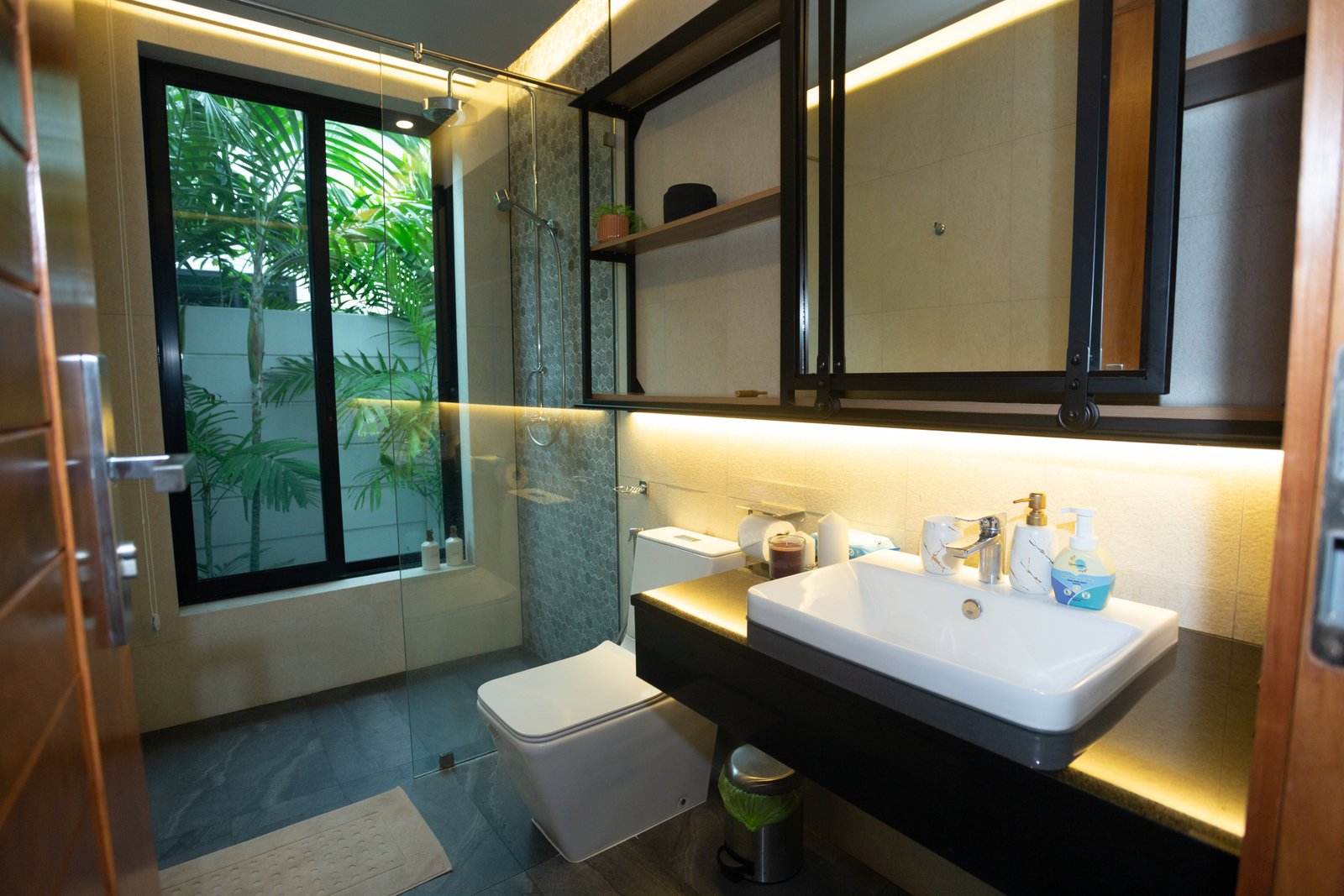 LUXURY POOL VILLA FOR SALE | NAI HARN BAAN BUAL ESTATE | 36,900,000 THB