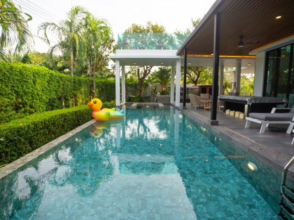 LUXURY POOL VILLA FOR SALE | NAI HARN BAAN BUAL ESTATE | 36,900,000 THB