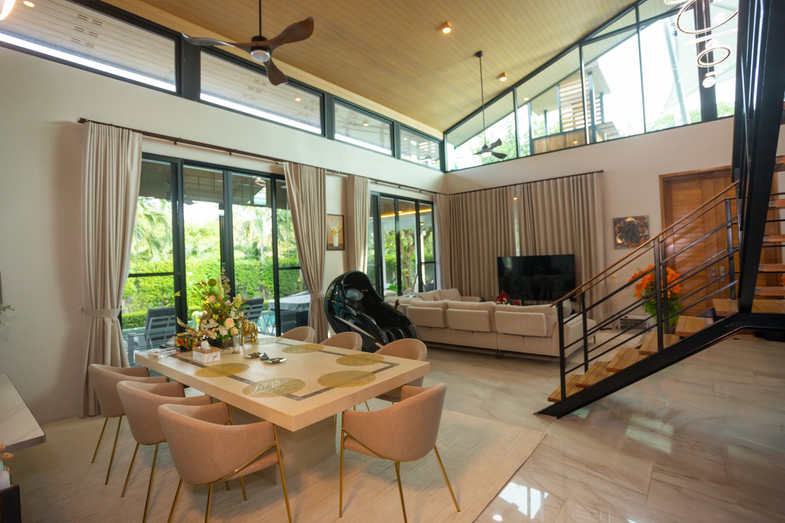 LUXURY POOL VILLA FOR SALE | NAI HARN BAAN BUAL ESTATE | 36,900,000 THB