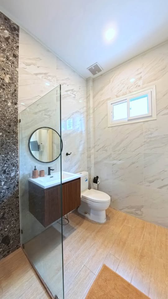 2-Bedroom Private Pool Villa for Sale | Rawai, South PhuketAsking Price: 9,000,000 THBRawai, South Phuket — Freehold Opportunity in One of the Island’s Most Sought-After Locations