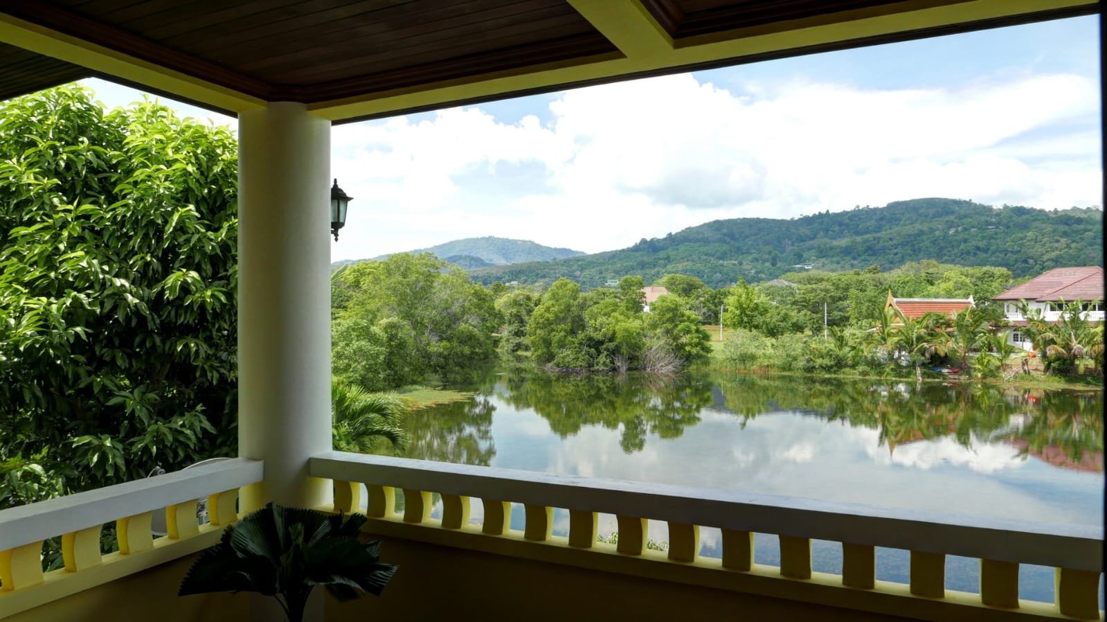 Luxury Villa for Sale | Lake Access & Mountain Views | Wichit, Phuket