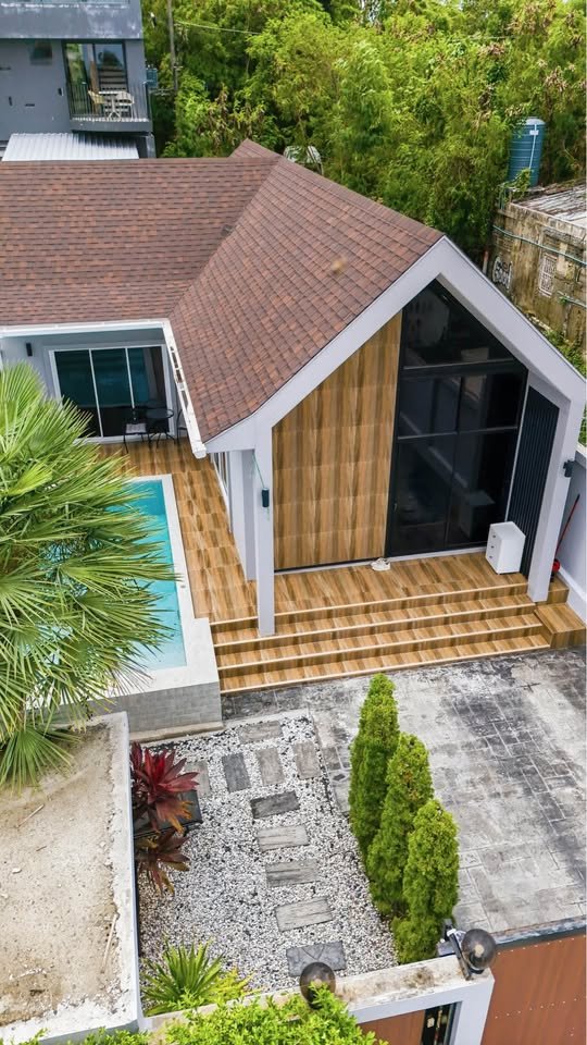 2-Bedroom Private Pool Villa for Sale | Rawai, South PhuketAsking Price: 9,000,000 THBRawai, South Phuket — Freehold Opportunity in One of the Island’s Most Sought-After Locations