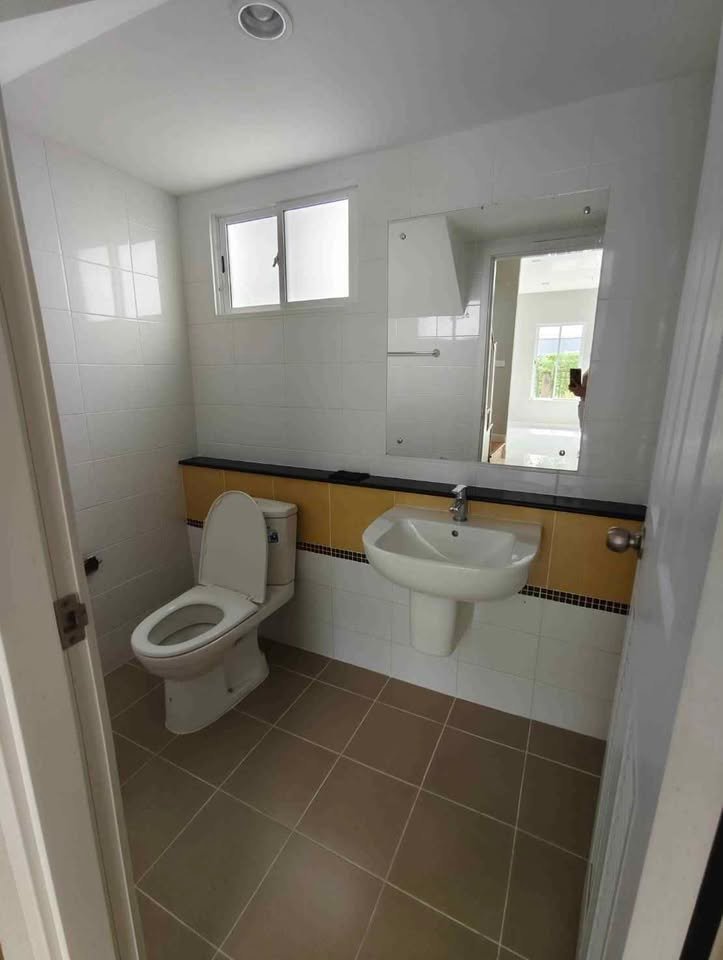 Corner House for Sale | Passorn Khokaew Village | Koh Kaew, Phuket