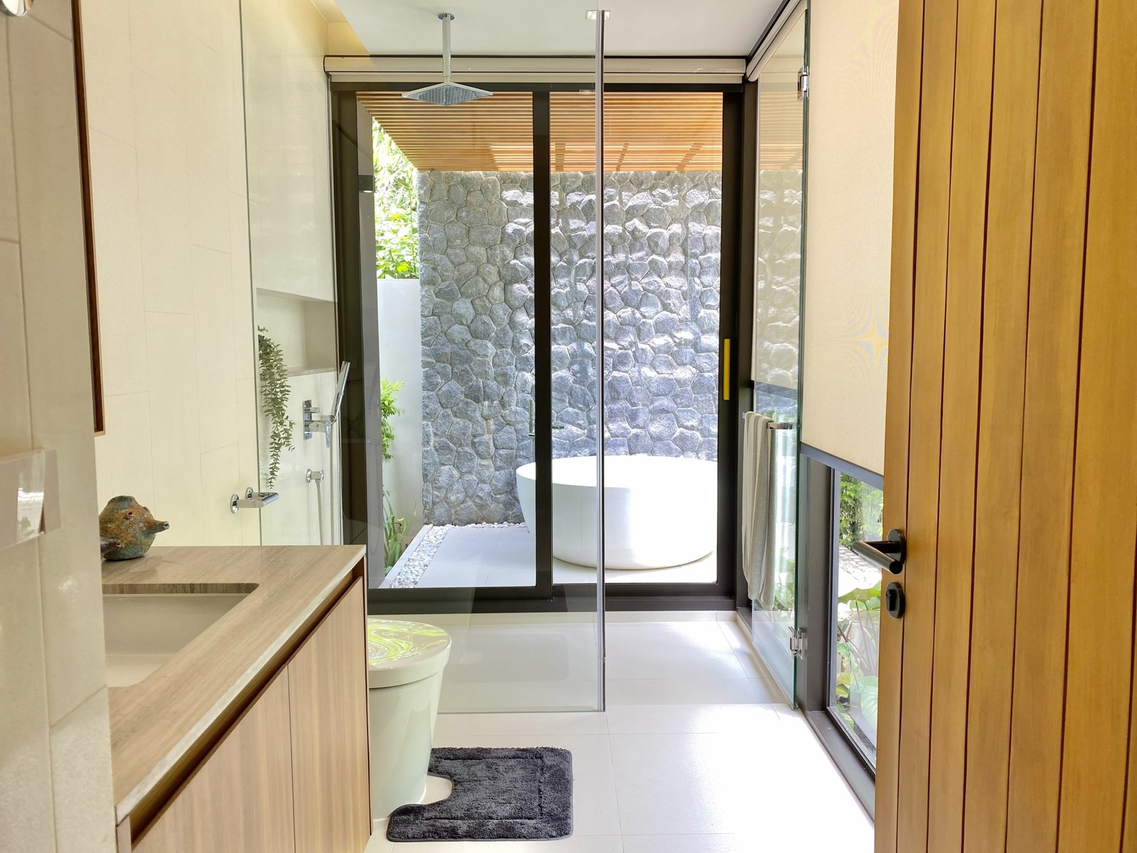 THE BAYA — An Exclusive Collection of 3 Architectural Villas in Si Sunthon, Phuket
