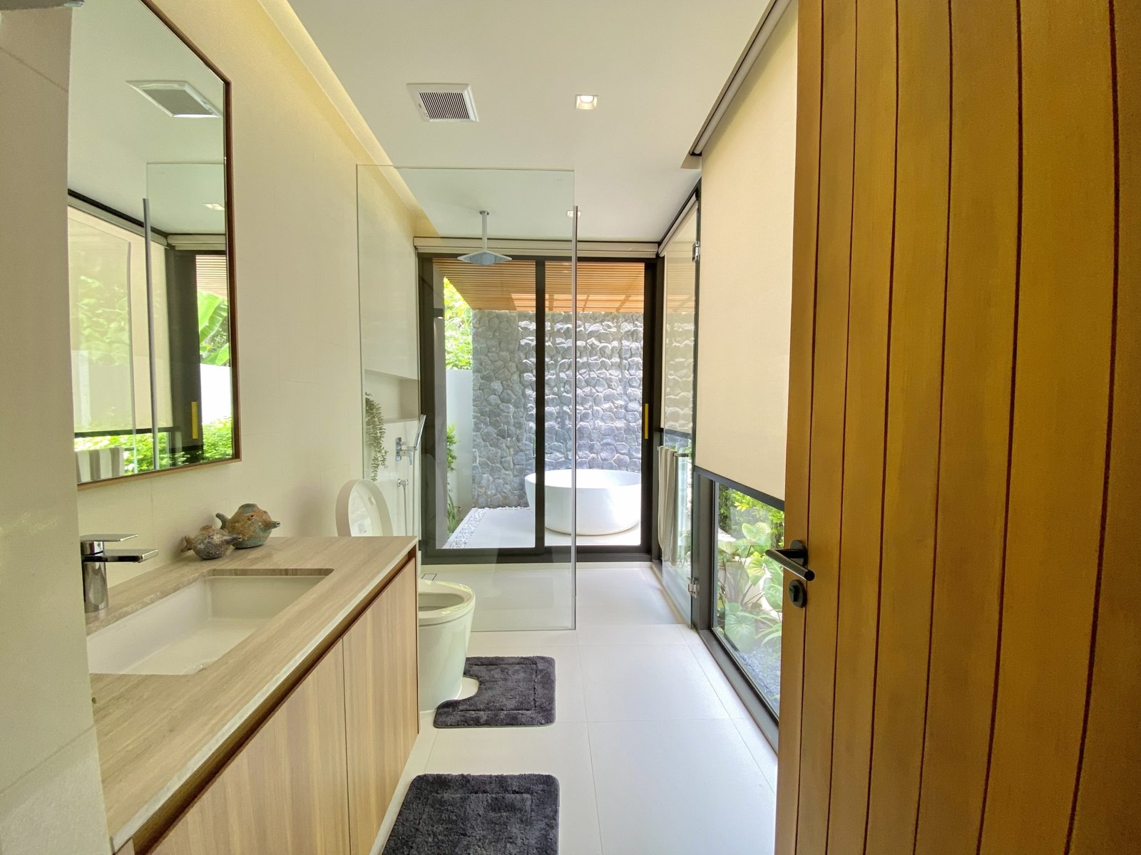 THE BAYA — An Exclusive Collection of 3 Architectural Villas in Si Sunthon, Phuket