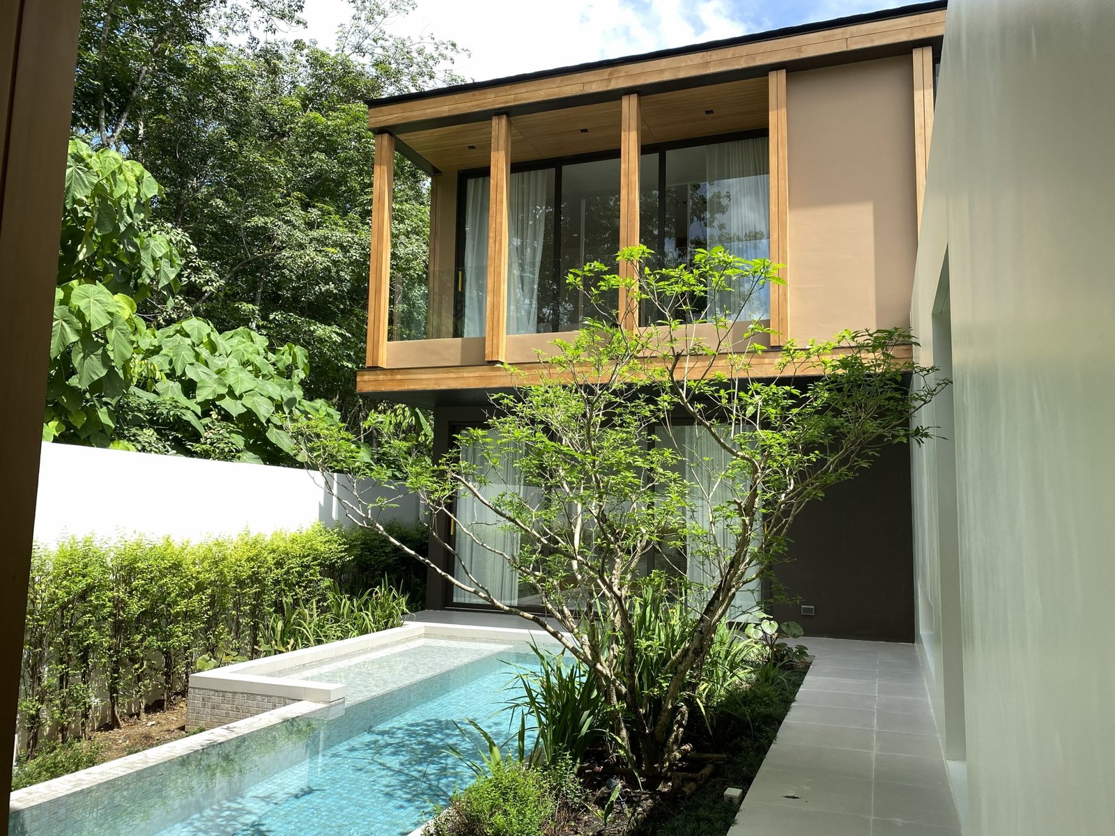 THE BAYA — An Exclusive Collection of 3 Architectural Villas in Si Sunthon, Phuket